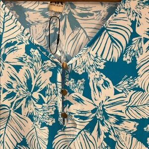 Anne Klein Blue and White Floral Top
